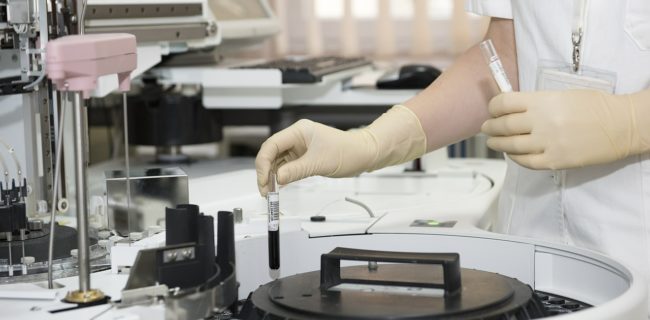 Une machine dans un labo